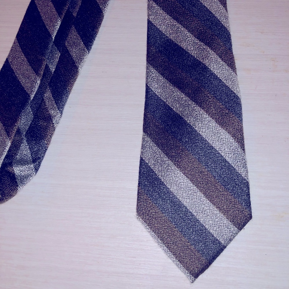 Knottery New York Brown, Grey & White Striped tie